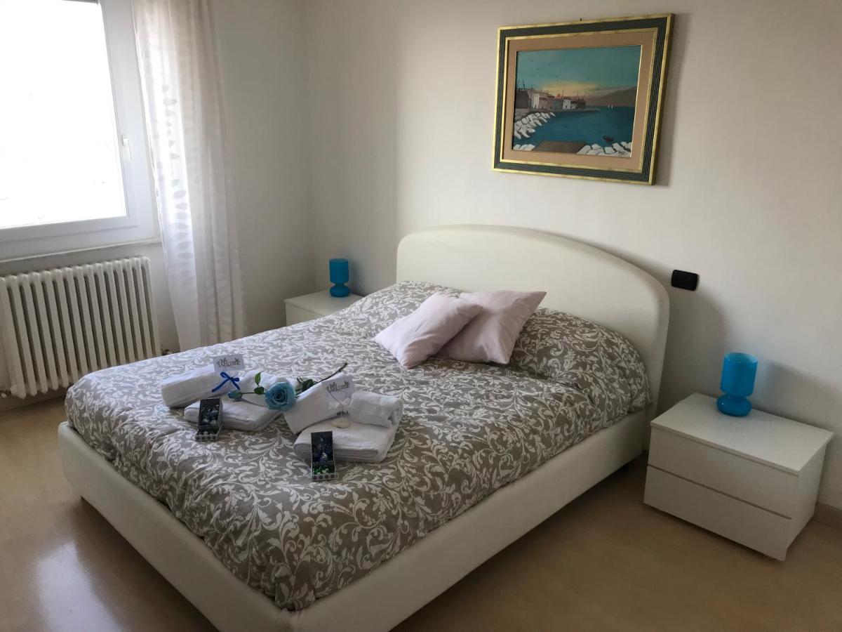 B&B Il Poeta Sul Mare Ancona Exterior photo